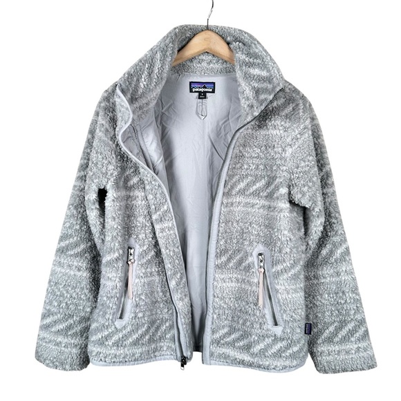 PATAGONIA Divided Sky Zip-Up Jacket in Bergy Bits in Salt Grey - Picture 5 of 15